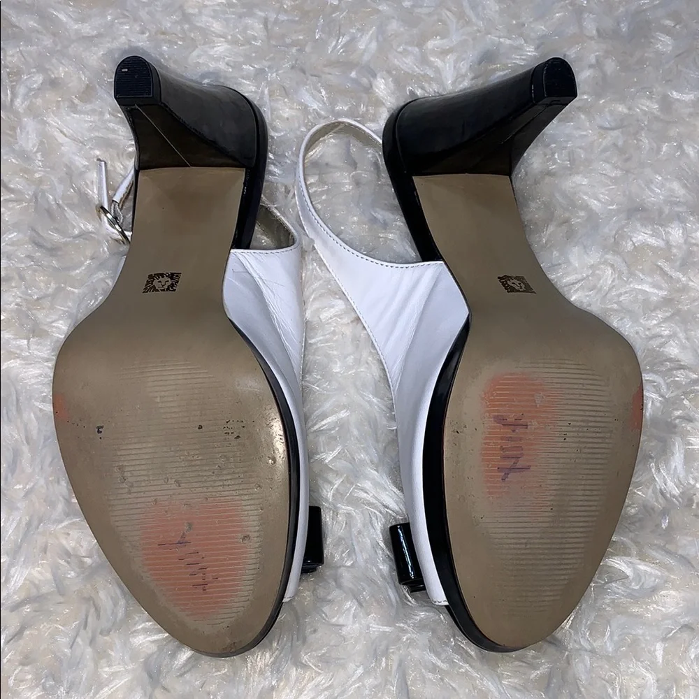 Vintage Anne Klein Black and White Peep Toe Heels - Picture 7 of 9